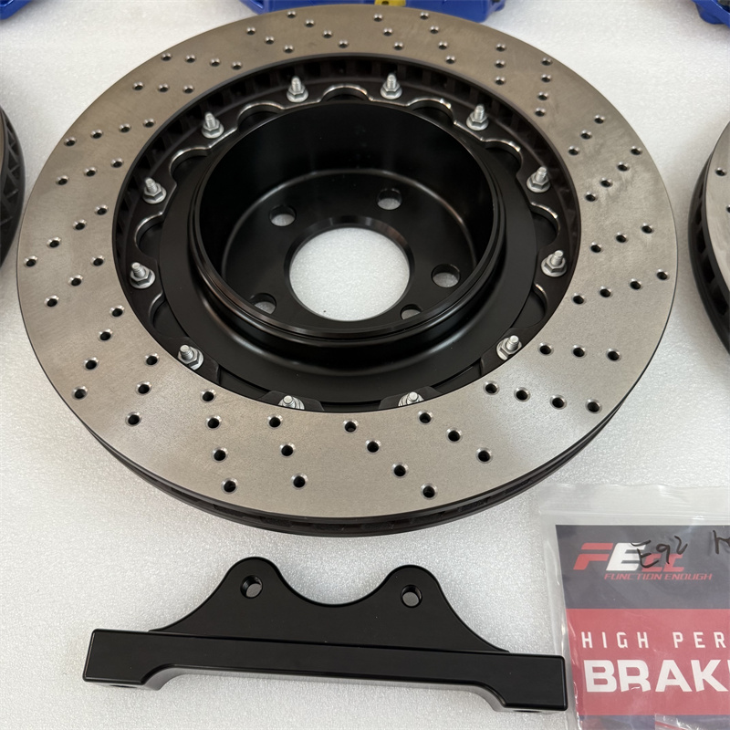 Kit Freni ad Alte Prestazioni  - Forged Front Brake Caliper 4 Piston recensione e prezzo
